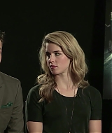 2014-ArrowPressJunket-236.jpg