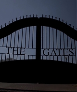 2010-TheGates-S01E01-02108.jpg