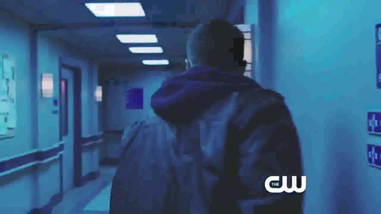 2013-Arrow-BloodRush-S01E05-08.jpg