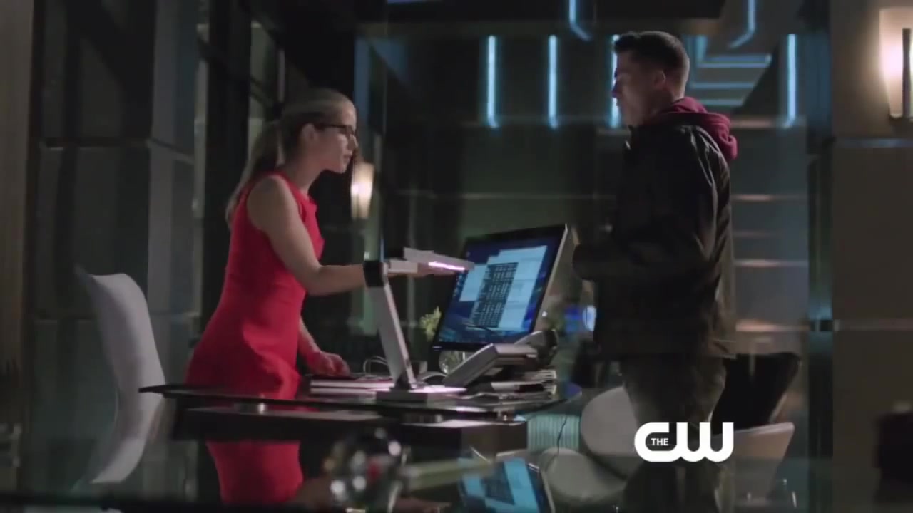 2013-Arrow-BloodRush-S01E06-06.jpg