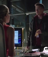 2013-Arrow-BloodRush-S01E06-03.jpg