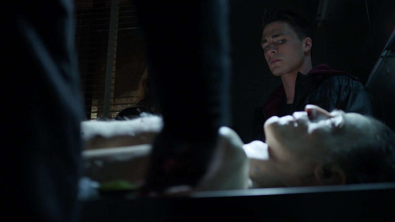 Arrow-S01-E20-075.jpg