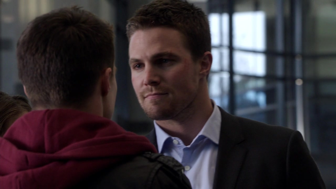 Arrow-S01-E22-082.jpg