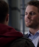 Arrow-S01-E22-088.jpg