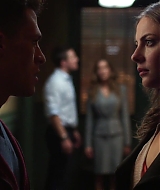 Arrow-S02-E01-0086.jpg