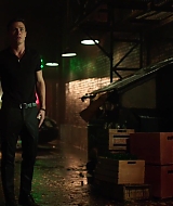 Arrow-S02-E01-0206.jpg