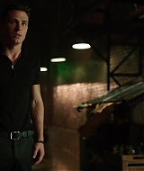 Arrow-S02-E01-0213.jpg