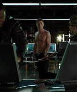 Arrow-S02-E13-0013.jpg