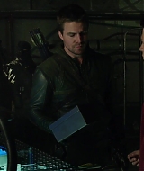 Arrow-S02-E23-0048.jpg