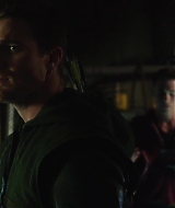 Arrow-S02-E23-0068.jpg