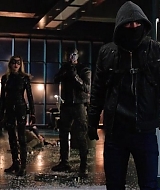 Arrow-S04E12-017.jpg